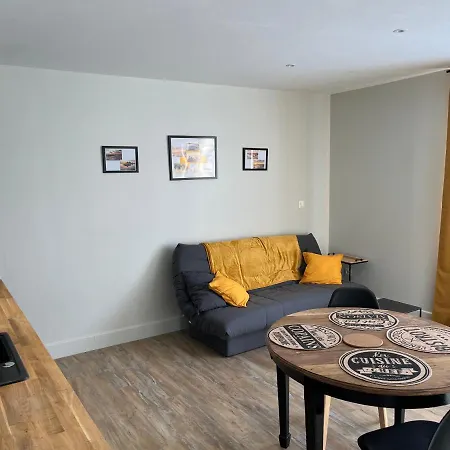Au Mollenelle Apartment *